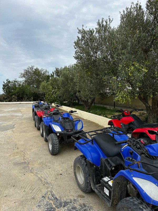 8 quad Kymco 150 - Image de l'annonce