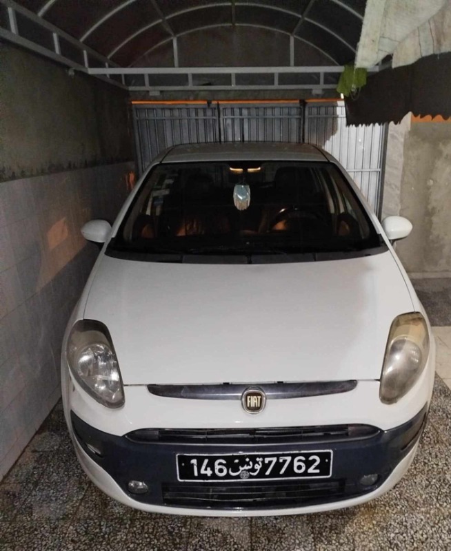 Fiat GRANDE PUNTO EVO Essence 2010 - Image de l'annonce