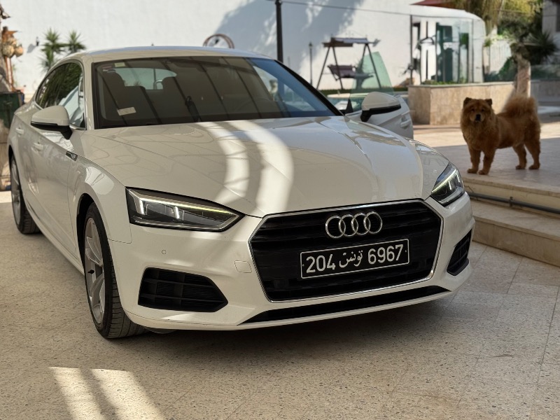 Audi A5 Essence 2018 - Image de l'annonce