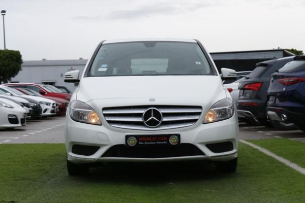  Mercedes_Benz B180 - Image de l'annonce