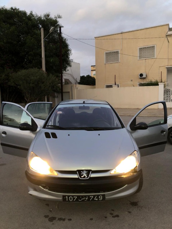 Peugeot 206 Essence 2002 - Image de l'annonce