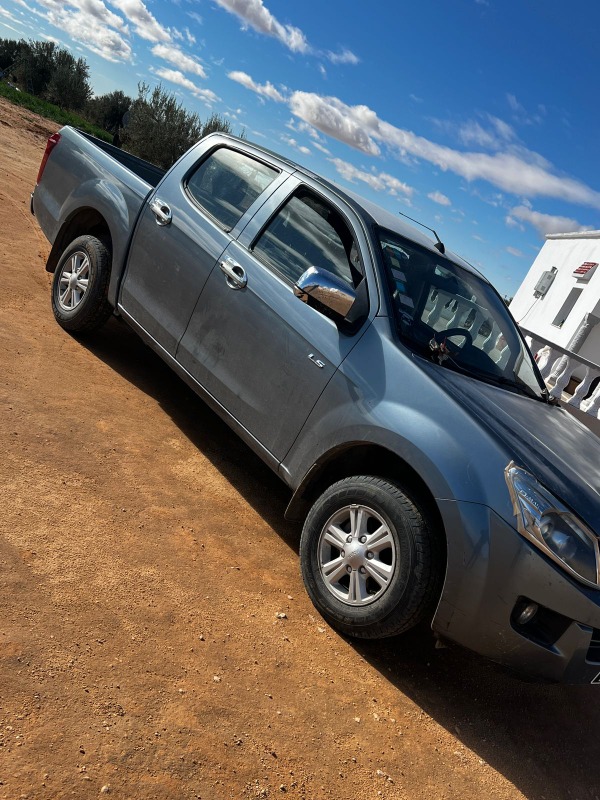 ISUZU D MAX INJECTION - Image de l'annonce