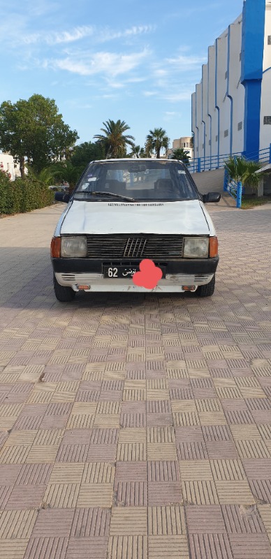 Fiat UNO Essence 1986 - Image de l'annonce