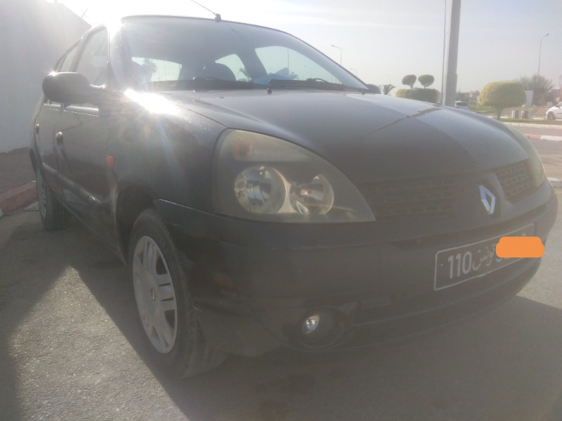 Renault Clio Essence 2003 - Image de l'annonce