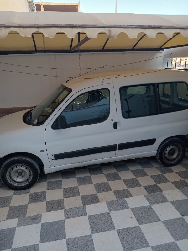 Citroen BERLINGO Essence 2009 - Image de l'annonce