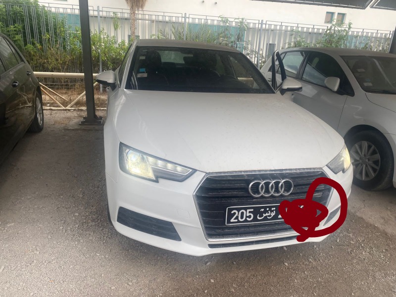 Audi A4 Essence 2018 - Image de l'annonce
