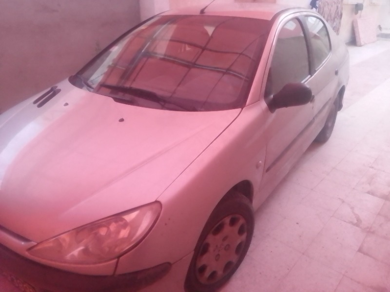 Peugeot 206 Essence 2008 - Image de l'annonce