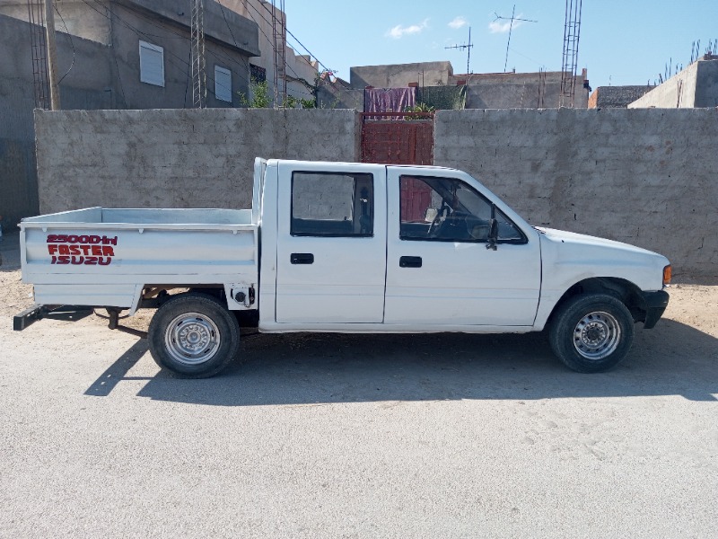 Isuzu AUTRE Diesel 2025 - Image de l'annonce