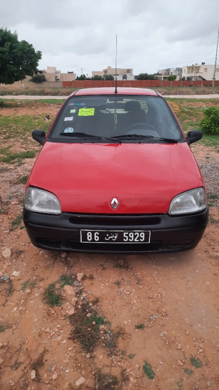 Renault Clio Essence 1997 - Image de l'annonce