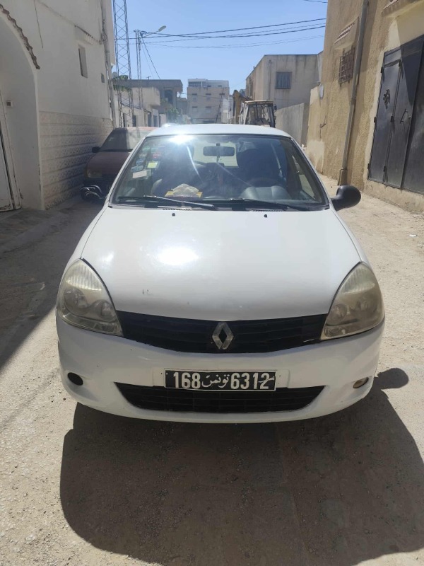Renault Clio Essence 2009 - Image de l'annonce