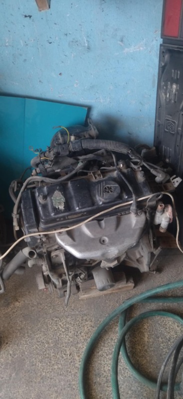 moteur essence 306 - Image de l'annonce