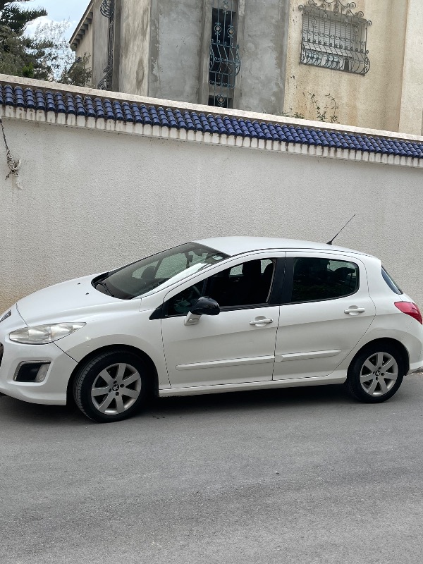 Peugeot 308 Essence 2012 - Image de l'annonce