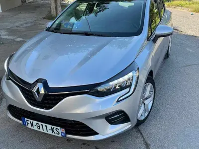 Renault Clio Essence 2021