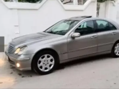 Mercedes Classe C Essence 2007