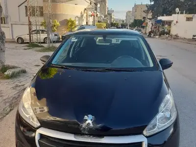 Peugeot 208 Essence 2018