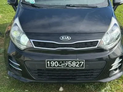Kia RIO Essence 2016