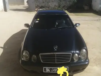 Mercedes Classe Clk Essence 2000