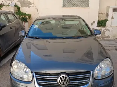 Volkswagen Jetta Essence 2008