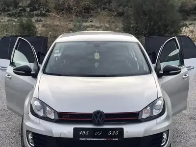 Volkswagen Golf Essence 2012