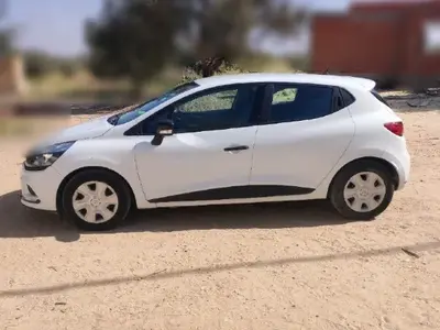 Renault Clio Essence 2018