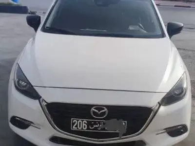 Mazda MAZDA3 Essence 2018