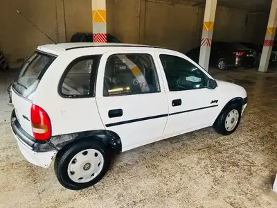 Opel Corsa Essence 1998