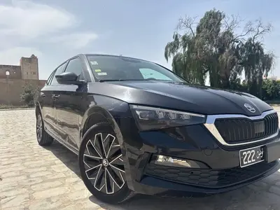 Skoda Autres Essence 2021