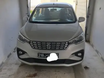 Suzuki ertiga 7 places 