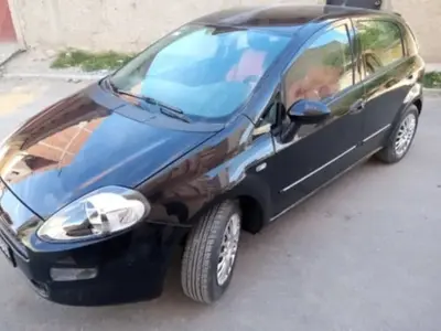 Fiat GRANDE PUNTO Essence 2012