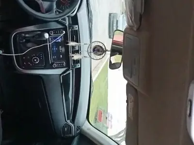 Mahindra KUV 100 Essence 2020