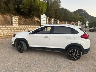 Chery Tiggo Essence 2020