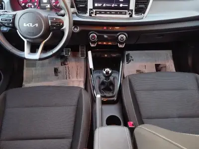 Kia RIO Essence 2021