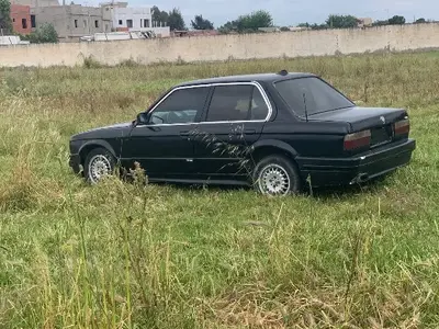 Bmw e30 