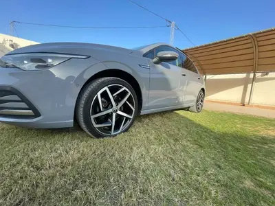 Volkswagen Golf 8 Essence 2020