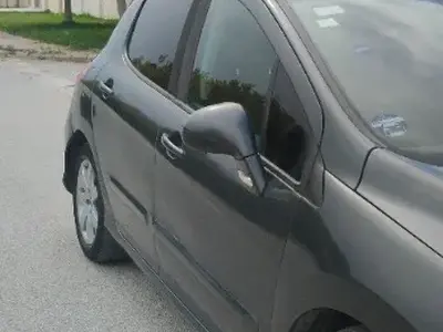 Peugeot 308 Essence 2011