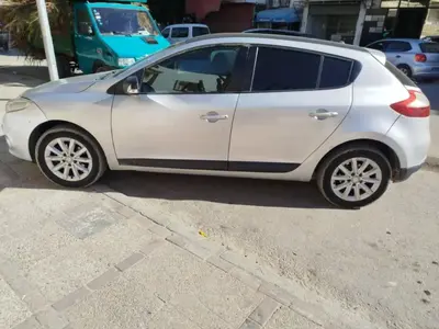 Renault Megane Essence 2011