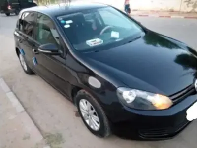 Volkswagen Golf Essence 2012