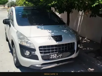 Peugeot 3008 Essence 2012