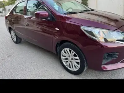 Mitsubishi Autres Essence 2022