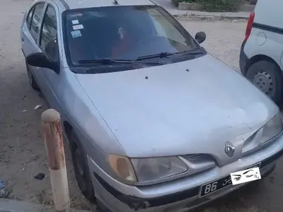 Renault Megane Essence 1998