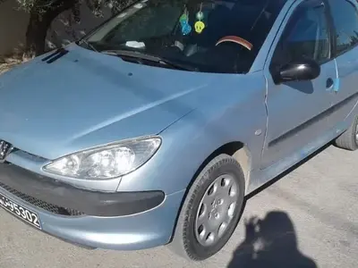 Peugeot 206 Essence 2004