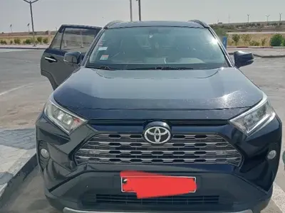 Toyota Rav 4 Essence 2019