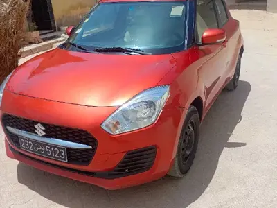 Suzuki Swift Essence 2022