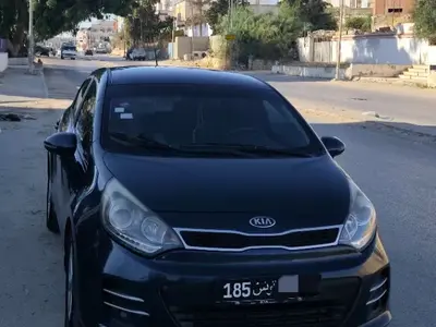 Kia RIO Essence 2015
