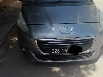 Peugeot 5008 Diesel 2016