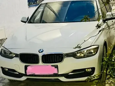 Bmw SERIE 3 VI Essence 2013