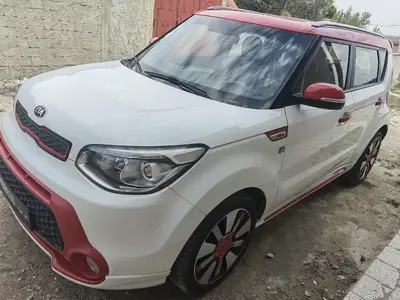 Kia SOUL Essence 2015