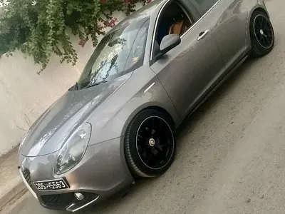 Alfa romeo GIULIETTA Essence 2018