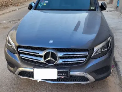 Voiture  Mercedes AMG GT Diesel 2016