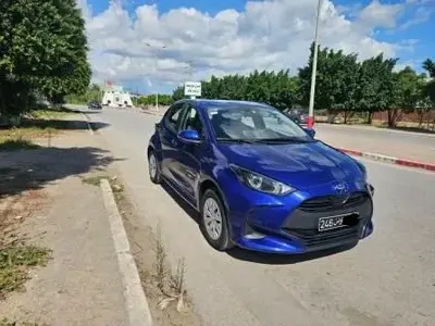 Toyota Yaris Essence 2024